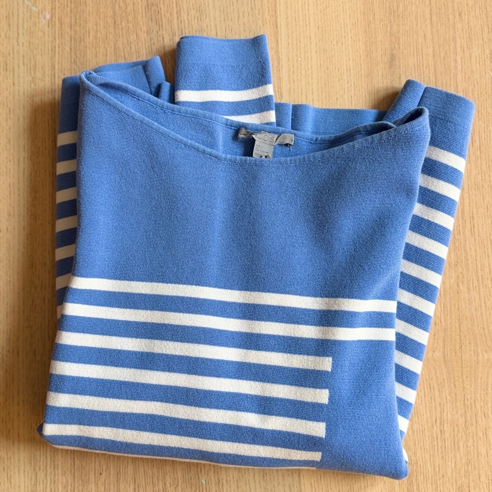 COS Boat Neck Light Blue Sweater L